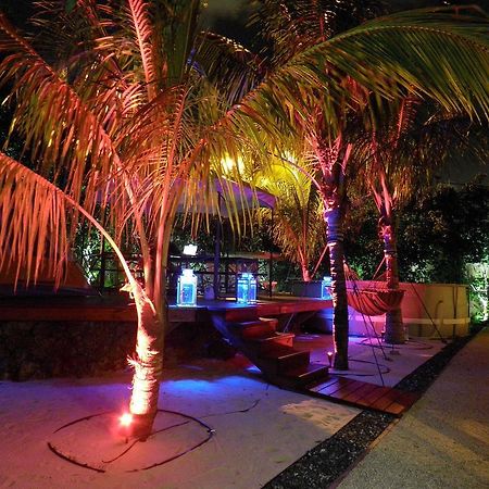 Blue Ocean Guesthouse Oakland Park Εξωτερικό φωτογραφία