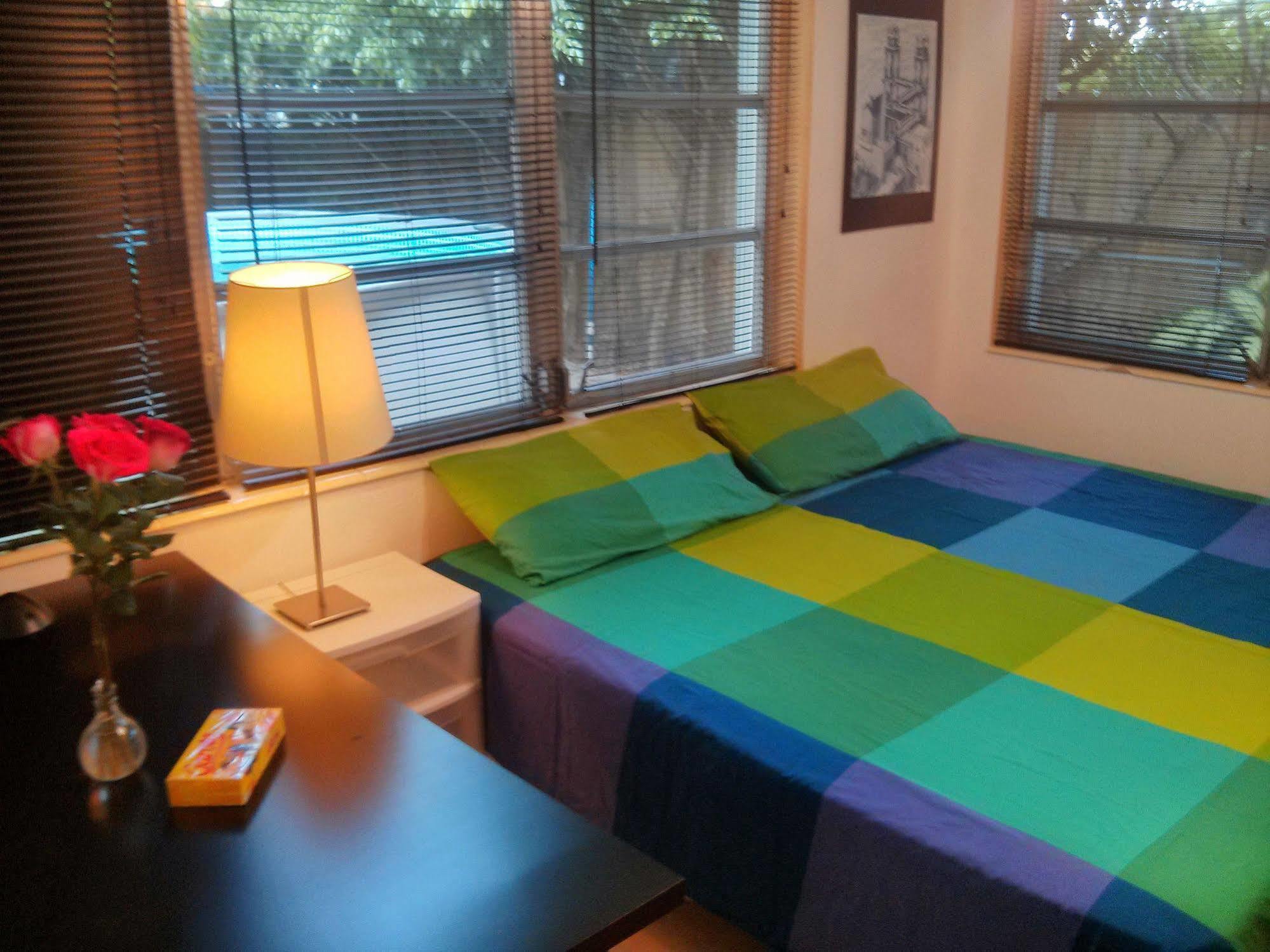 Blue Ocean Guesthouse Oakland Park Εξωτερικό φωτογραφία